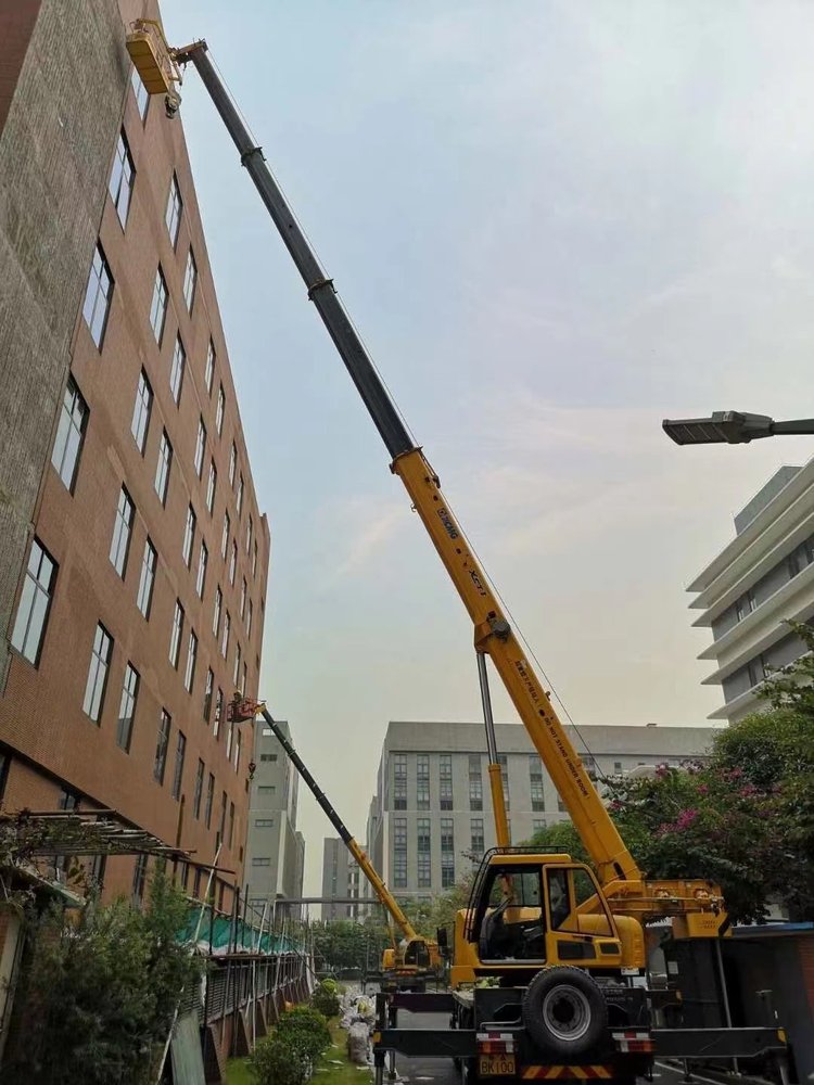 龙江镇汽车吊出租哪家好，选择最靠谱的服务商指南