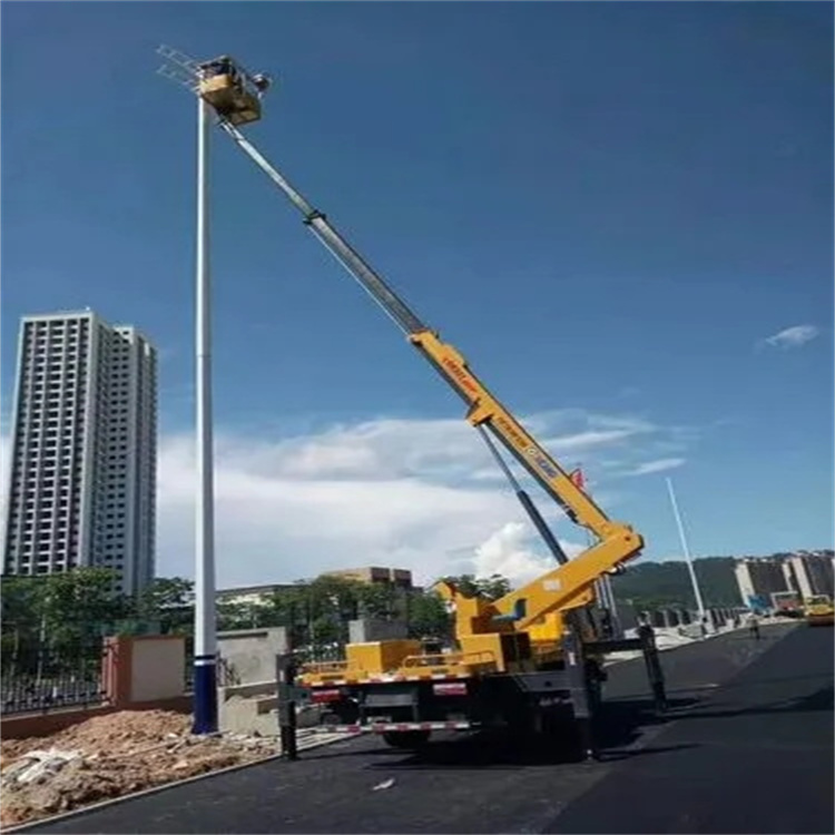 龙江镇维修路灯的曲臂升降车出租